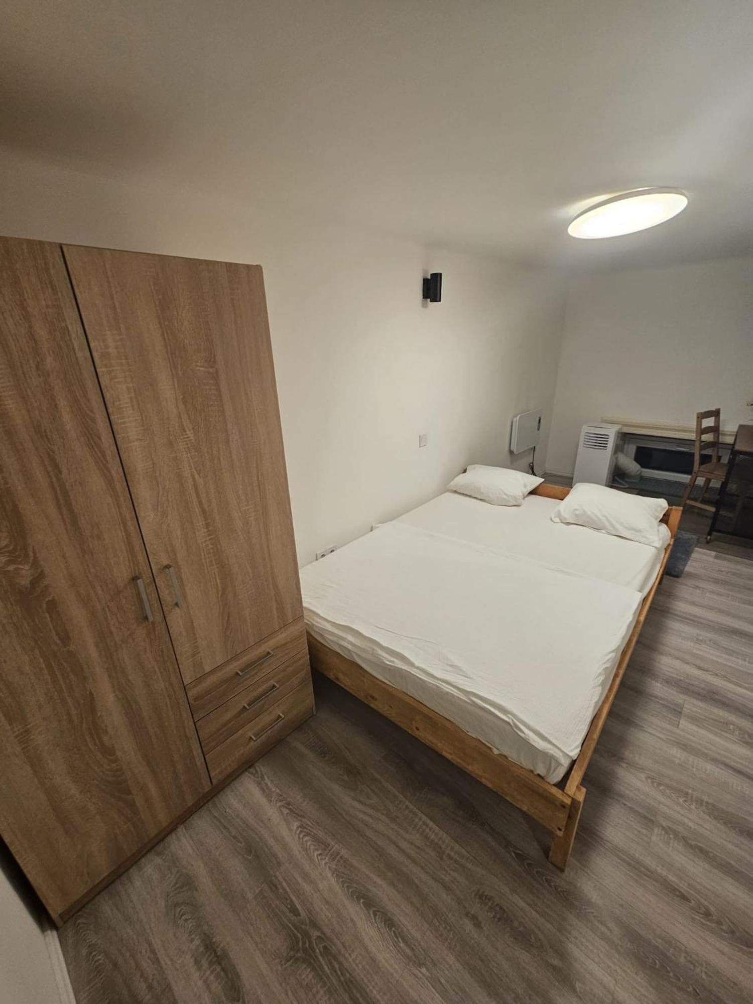 Hotel 7Dab 4 Josika 28 Contactless Self Check-In Budapeszt Zewnętrze zdjęcie